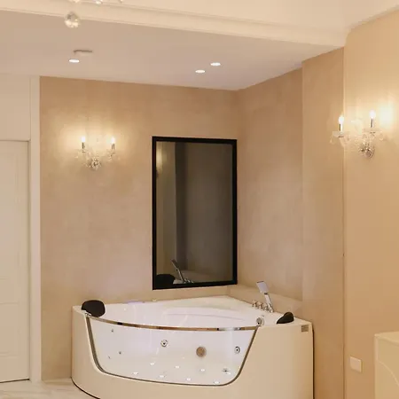 Pensjonat Golden Taulantia & 3*