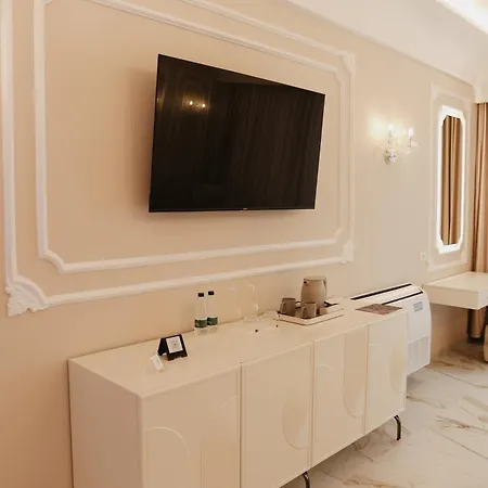 Guest house Golden Taulantia &