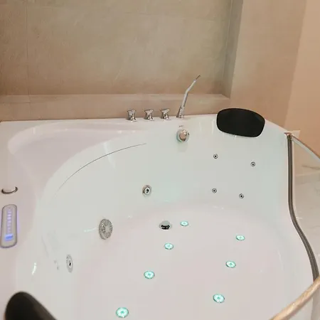 Guest house Golden Taulantia &