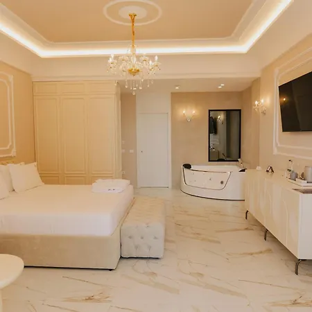 بيت ضيافة Golden Taulantia & دراس